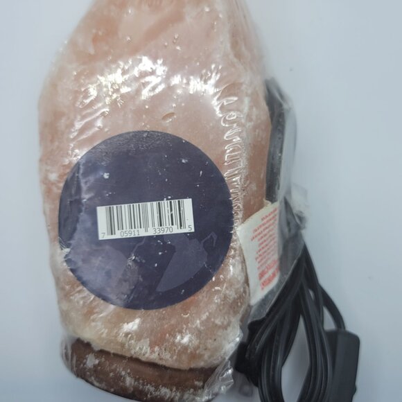 84 Elements Authentic Himalayan Salt Lamp - Picture 7 of 9